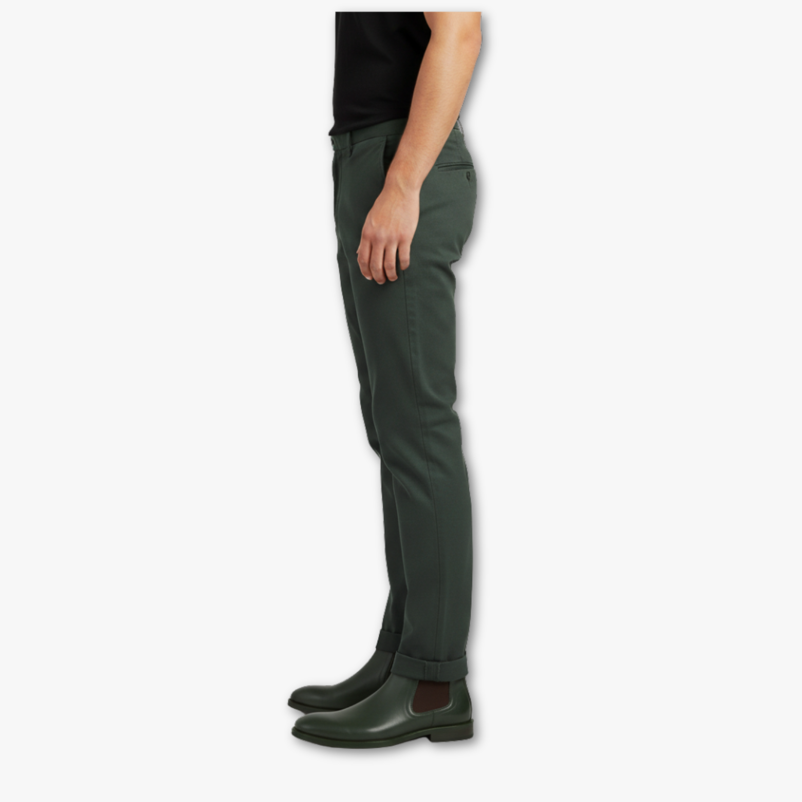 Men’s Chelsea Boots with Elastic Side Panels and Classic Design